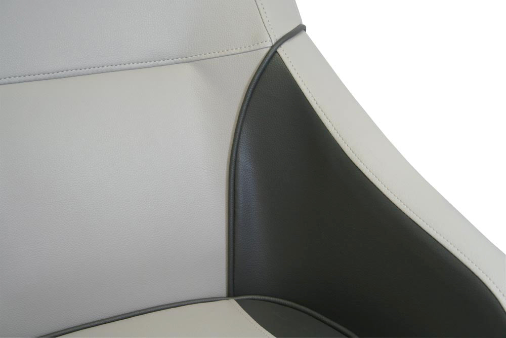 Ocean 51 Deluxe Flip-Up Seat